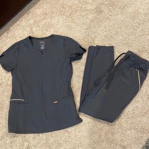 XS Cherokee statement scrub set: grey